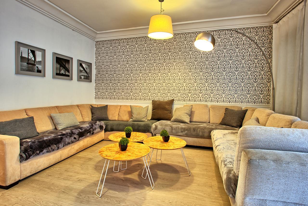 Sao Pedro 30 Guests Apartment Lisboa Ngoại thất bức ảnh