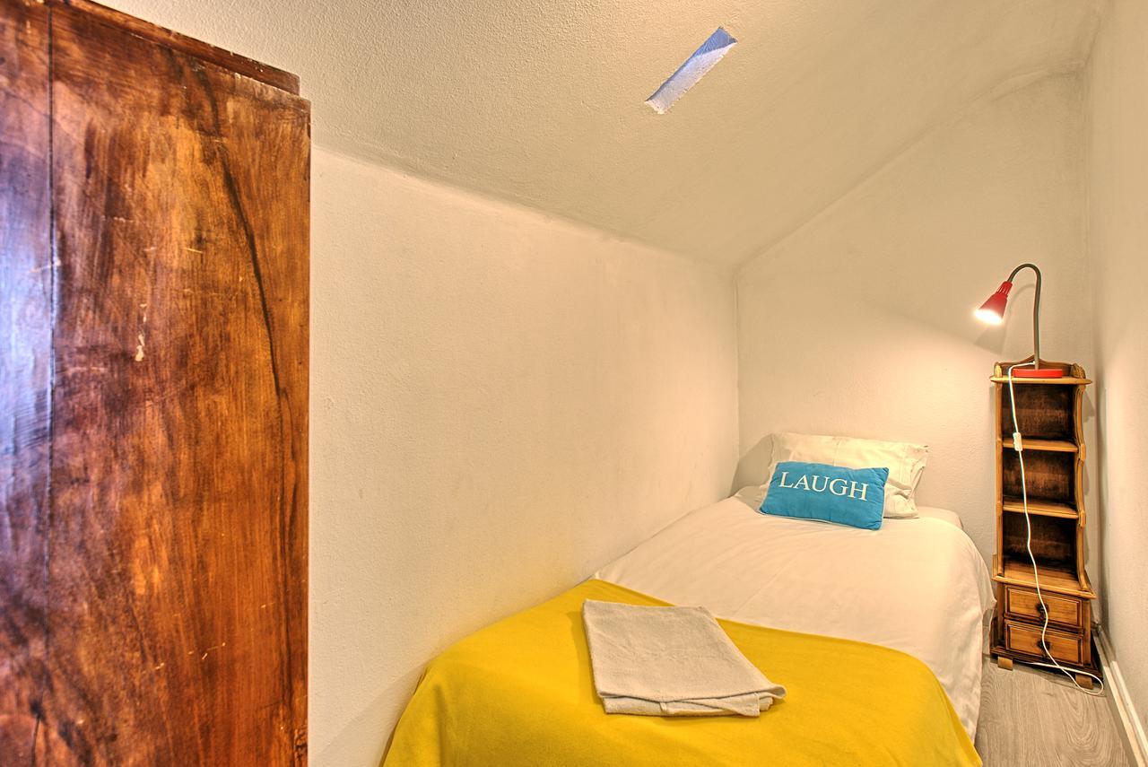 Sao Pedro 30 Guests Apartment Lisboa Ngoại thất bức ảnh